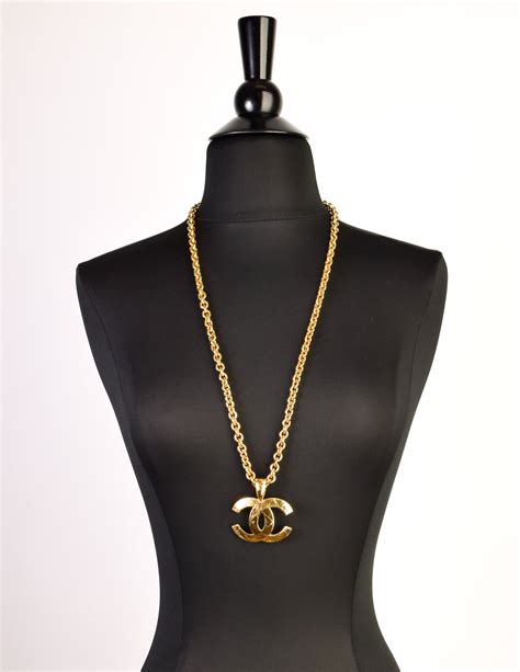 Chanel Vintage Gold Metal CC Necklac